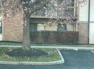 2184 Hedgerow Rd UNIT H, Columbus, OH 43220