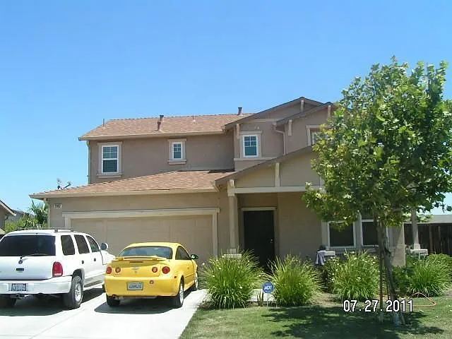 2852 Playa Del Sol Ave photo 1