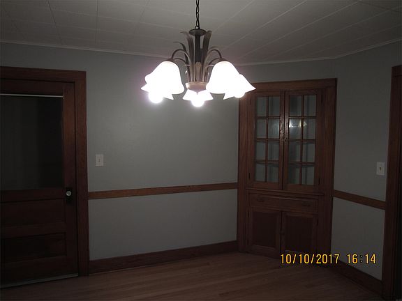 2nd image of 5530 N Navajo Ave