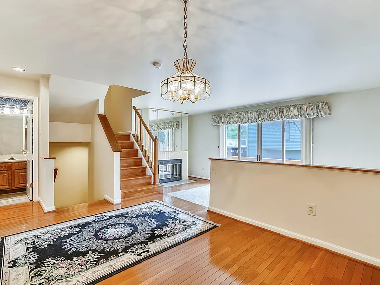 5205 Columbia Rd #9 — Photo 18