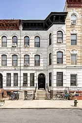 437 Jefferson Avenue in Stuyvesant Heights