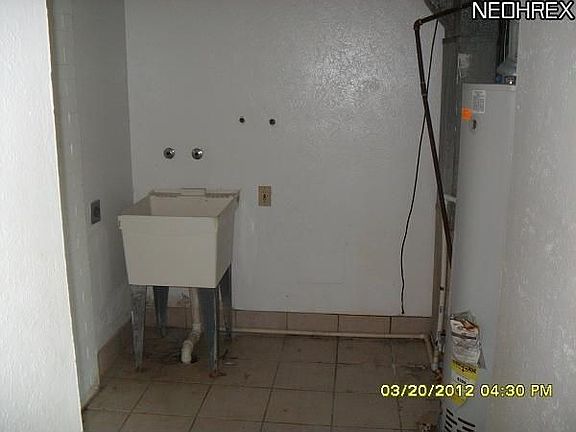 5th image of 4878 Banbury Ct APT 19