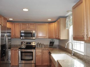 203 Center St, Pembroke, MA 02359