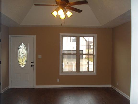 3rd image of 150 Fox Xing Lot 150