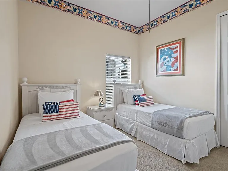 7939 Sea Pearl Cir — Photo 26