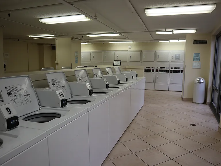 Laundry room_04192022