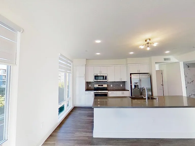 5933 Sunstone Dr — Photo 11