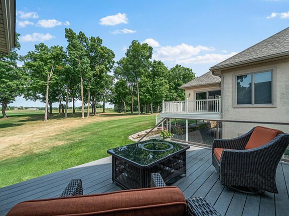 2nd image of 3935 Geneva Golf Club Dr NE