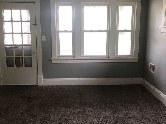 4th image of 3030 E 128th St Cleveland Oh #44120