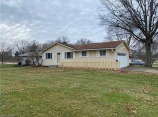439 Middlesworth Ave SW, North Canton, OH 44720