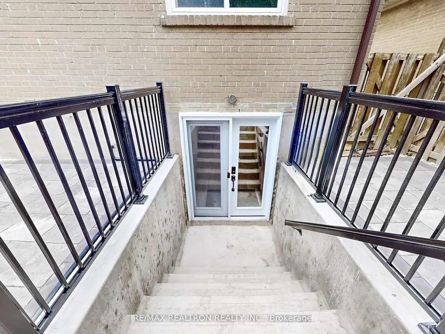 2 bed, $1,999 — Photo 3