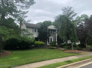 4 Johnson Cir, Morganville, NJ 07751