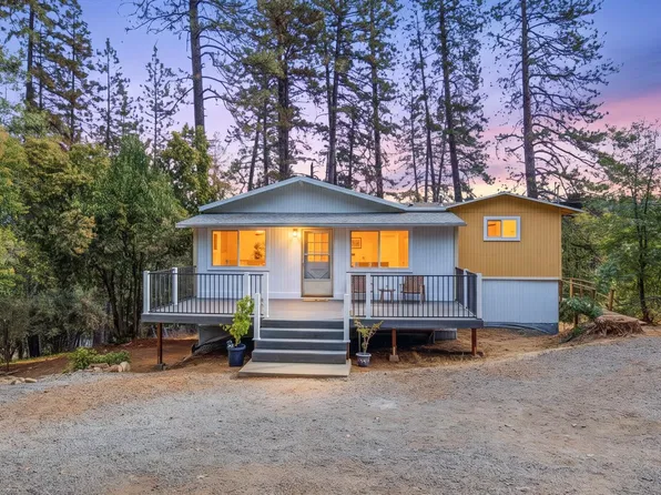 1035 Pinecrest Dr, Meadow Vista, CA 95722