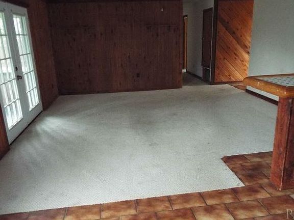 3rd image of 3343 El Prado St