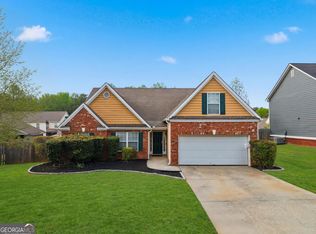 3269 Battlement Cir, Loganville, GA