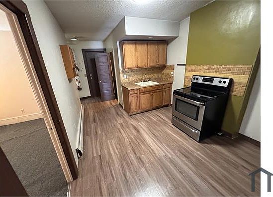 1st image of 10 Warner St #1W