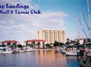 9506 Mariners Cove Ln, Fort Myers, FL 33919
