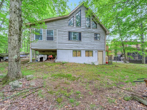 55 N Fairway Dr, Lake Ariel, PA 18436
