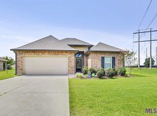 4662 Sugar Hollow Ln, Addis, LA 70710