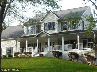 23701 Woodfield Rd, Gaithersburg, MD 20882