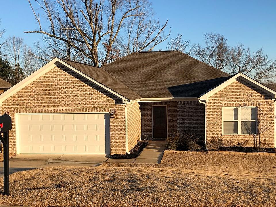 1st image of 219 Forest Glen Dr