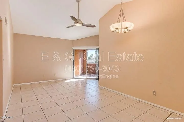 1402 S Jentilly Ln #205 — Photo 5