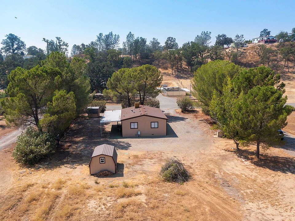 1st image of 17400 Rancho Tehama Rd