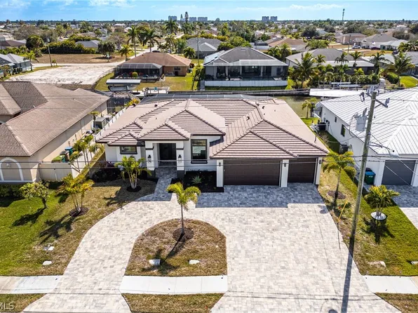 1406 Mohawk Parkway Cpe, Coral, FL 33914