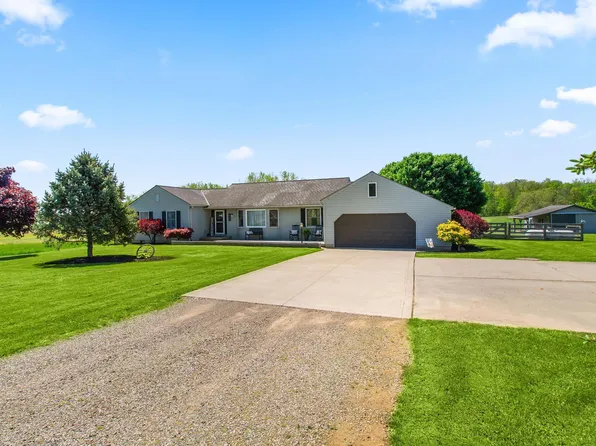 621 Lippincott Rd, Urbana, OH 43078