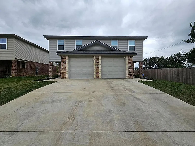 230 N Mary Jo Dr #A/B — Photo 1
