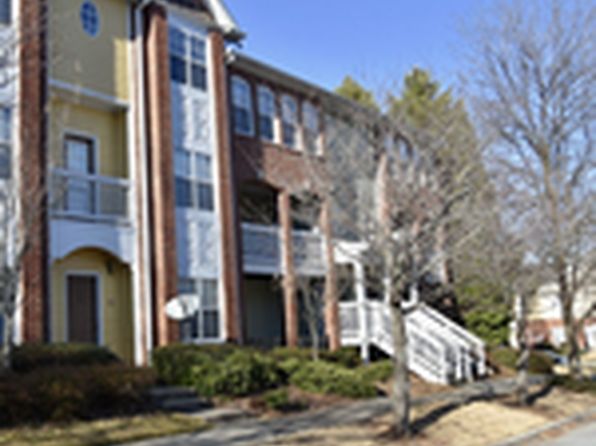 1732 Pryor St #806