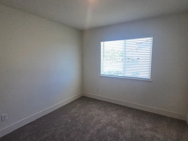 5854 Altitude St — Photo 26