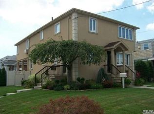 9618 164th Ave, Howard Beach, NY 11414
