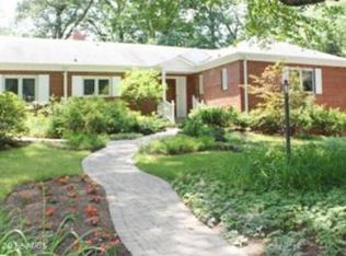 4906 Essex Ave, Chevy Chase, MD 20815