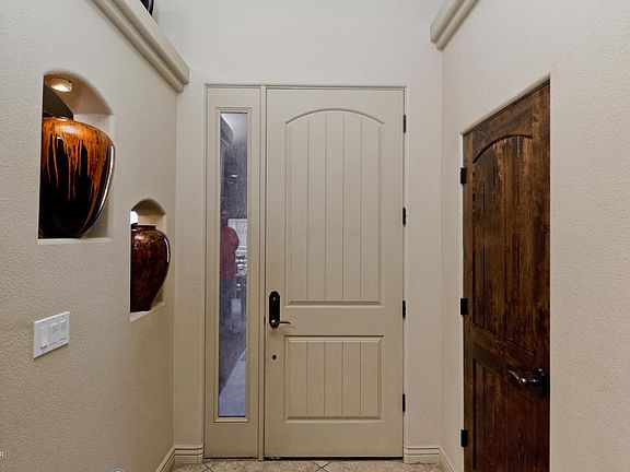 3rd image of 1261 Garvey Dr