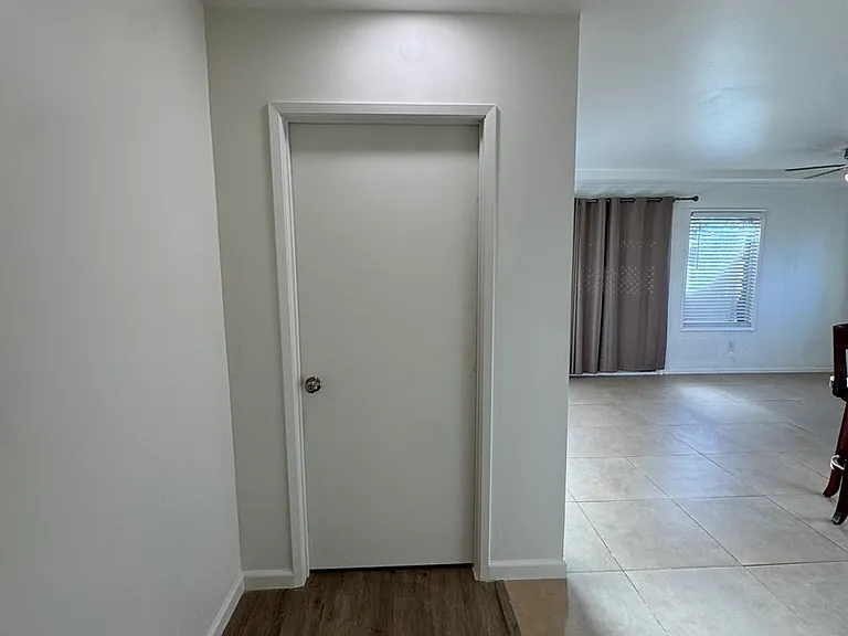 7000 Saranac St #9 — Photo 29