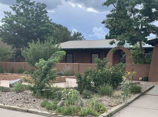 534 Paul Pl, White Rock, NM 87544