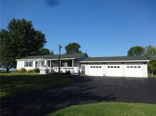 2170 Pond Rd, Bloomfield, NY 14469