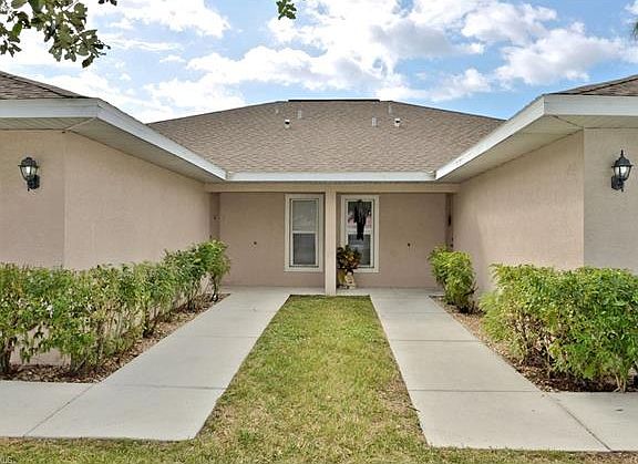 2nd image of 4506/4508 SW 7th Pl
