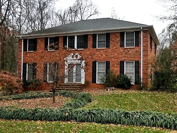 2900 Rustic Ln — Photo 1