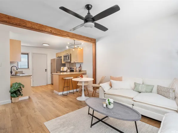 98-1381 Hinu Pl #61, Pearl City, HI 96782