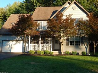 200 Laura Ln, Cortland, OH