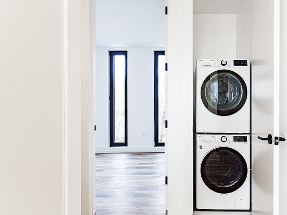 4th image of 303 White Ave Unit 415