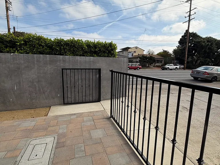 2772 Massachusetts Ave — Photo 19