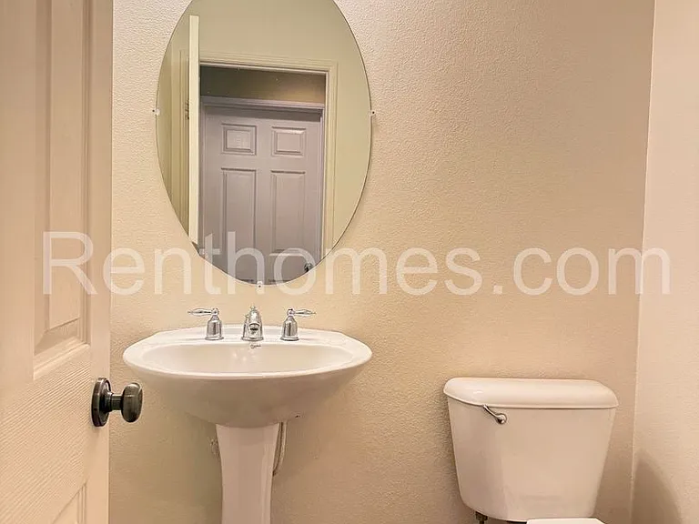 1539 Quiet Trail Dr — Photo 13
