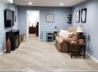 (Undisclosed Address), Midlothian, VA 23112