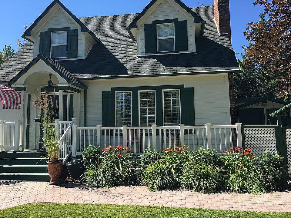 2nd image of 1206 E Main St