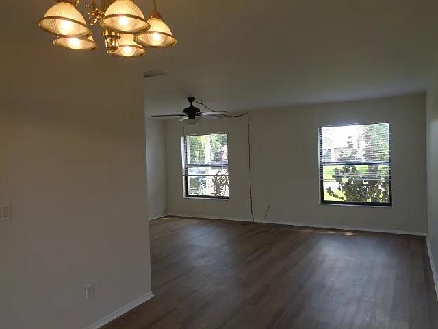 4412 SW 1st Pl — Photo 10