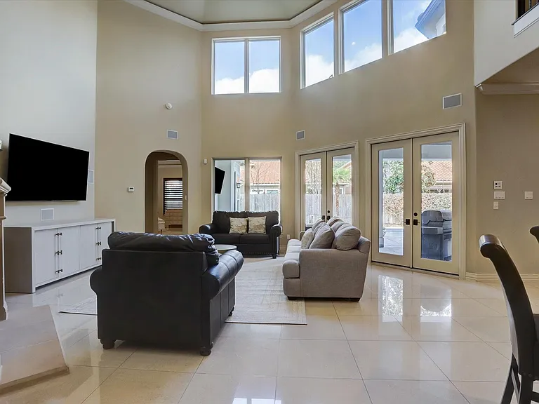 14202 Teal Cove Ln — Photo 11