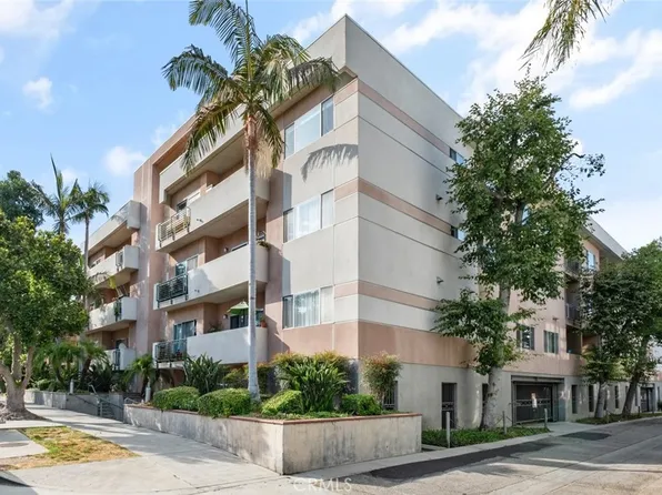 14245 Dickens St Unit 301, Sherman Oaks, CA 91423